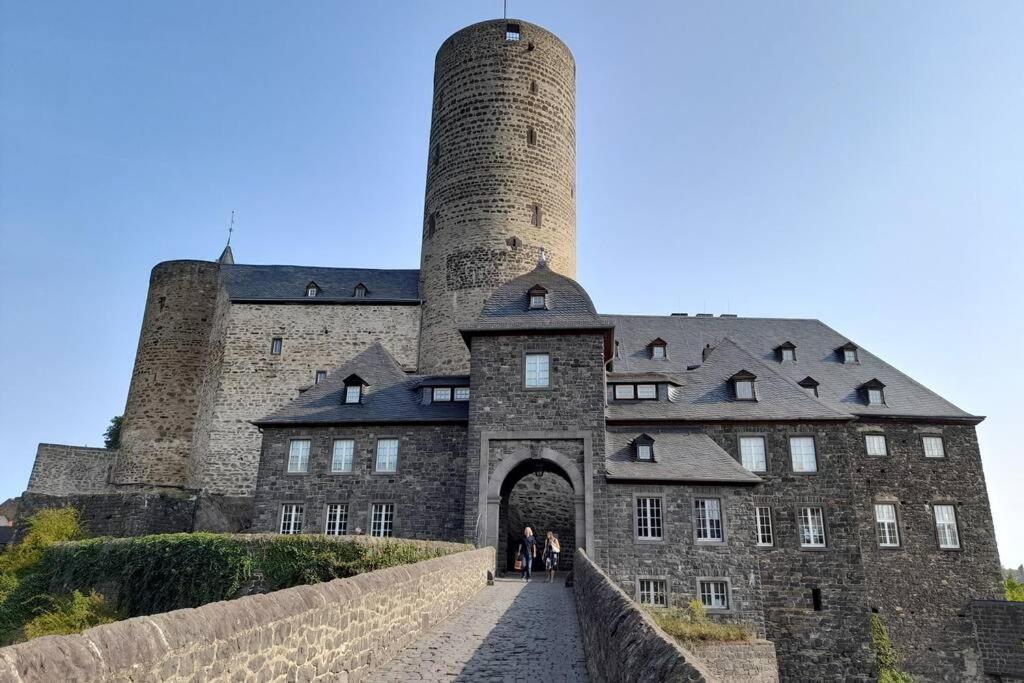 מאיין Hinter Burg, Haus Mit Garten מראה חיצוני תמונה