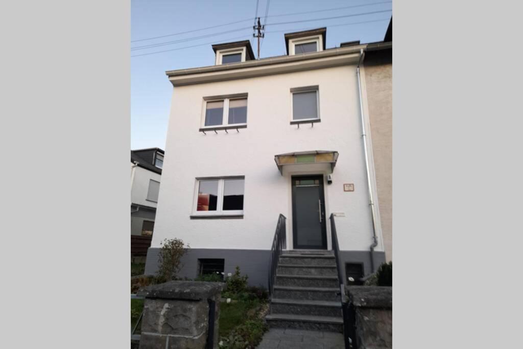 מאיין Hinter Burg, Haus Mit Garten מראה חיצוני תמונה